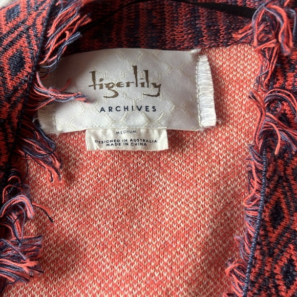 Tigerlily Pullover Sweater Boho - Picture 2 of 5